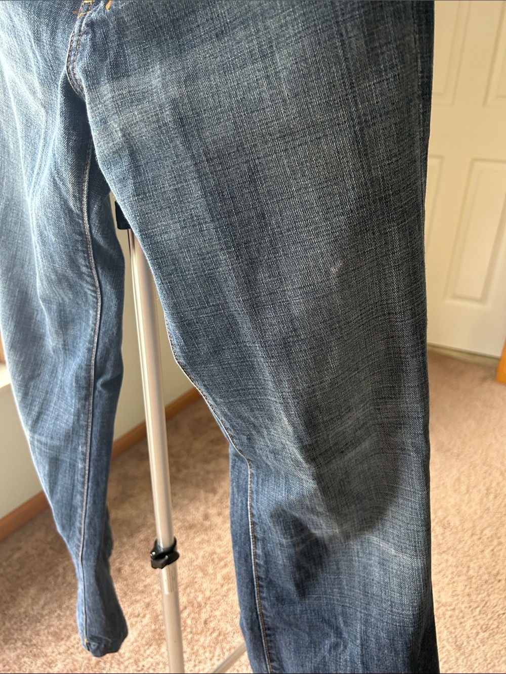 7 For All Mankind Bootcut Jeans in Medium Blue Fade - Picture 4 of 16